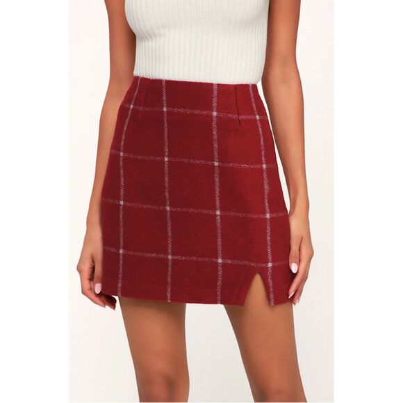 Lulus Spence Wine Red Plaid Mini Skirt Chic Retro A-Line Wool-Look Stylish Sz L - Picture 8 of 8
